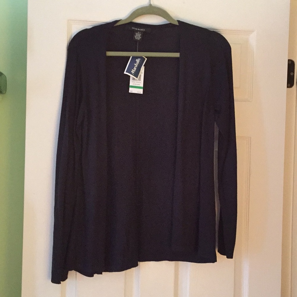 89th & Madison navy sweater